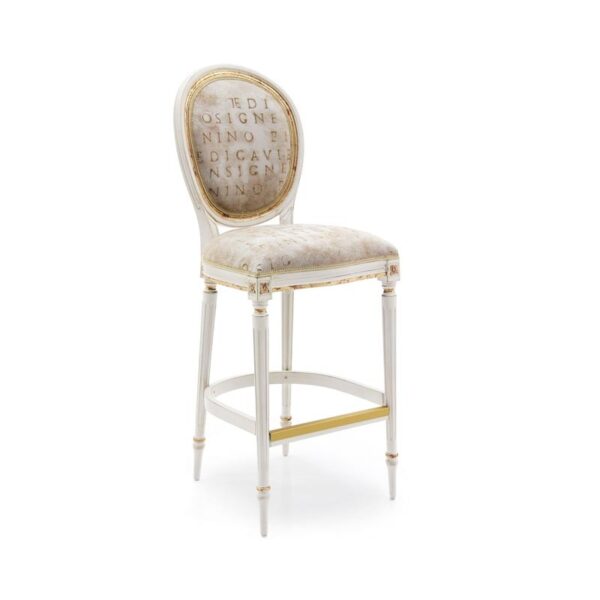 מבחר כיסאות בר קלאסיים ומודרניים STOOLS BAR נא להיכנס לקישור.